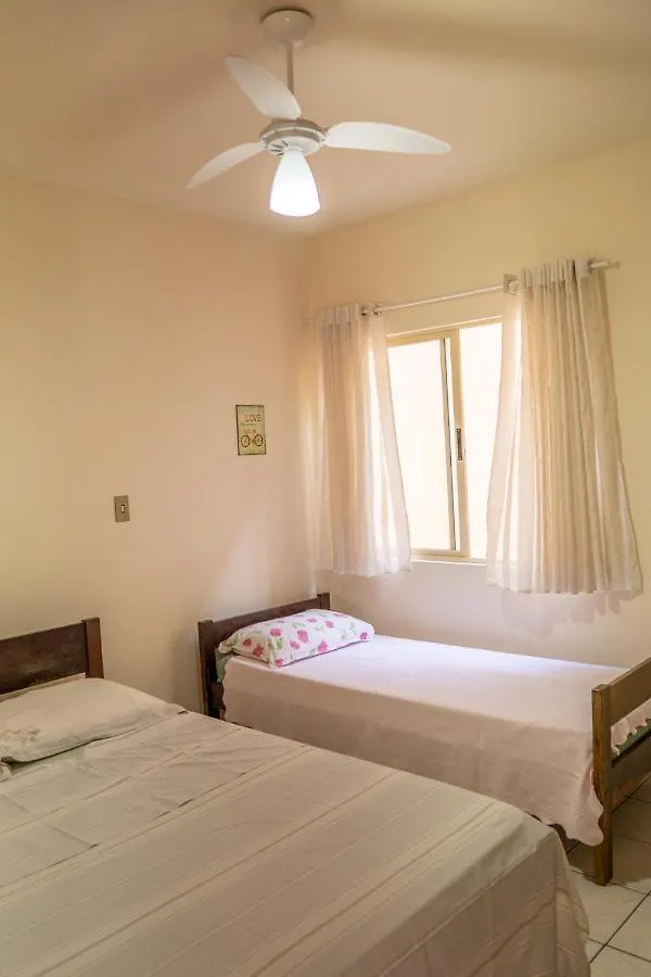Apartamento A 50M Da Praia Da Enseada. Sao Francisco do Sul